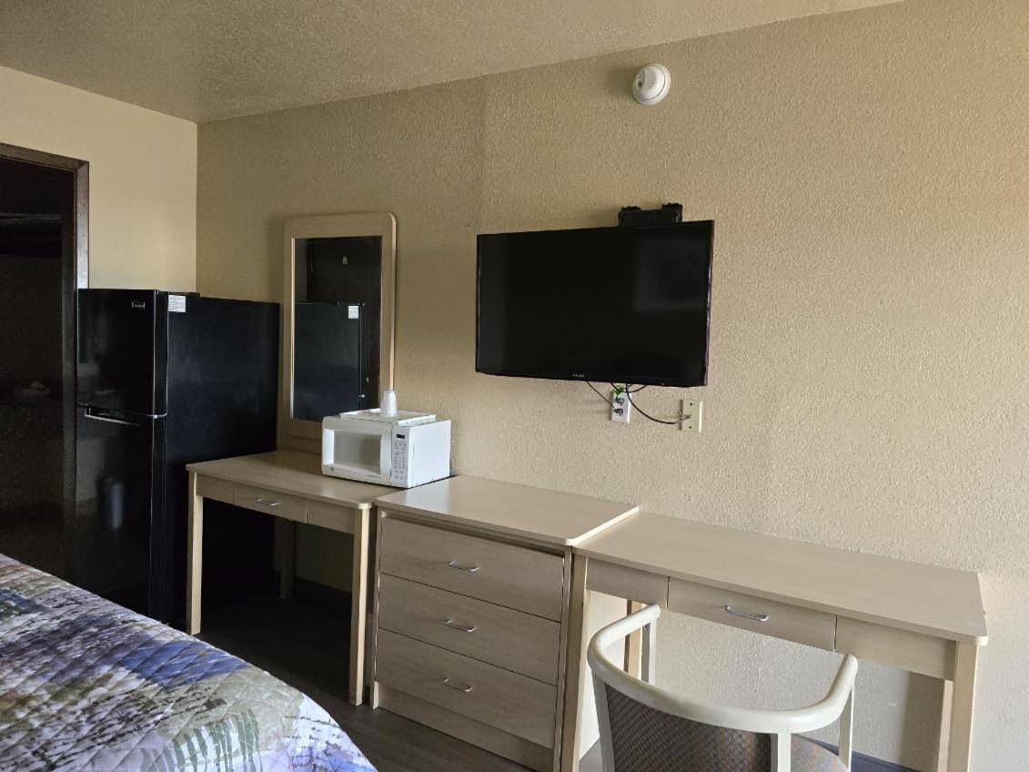 Lodge Usa Motel Guymon ภายนอก รูปภาพ