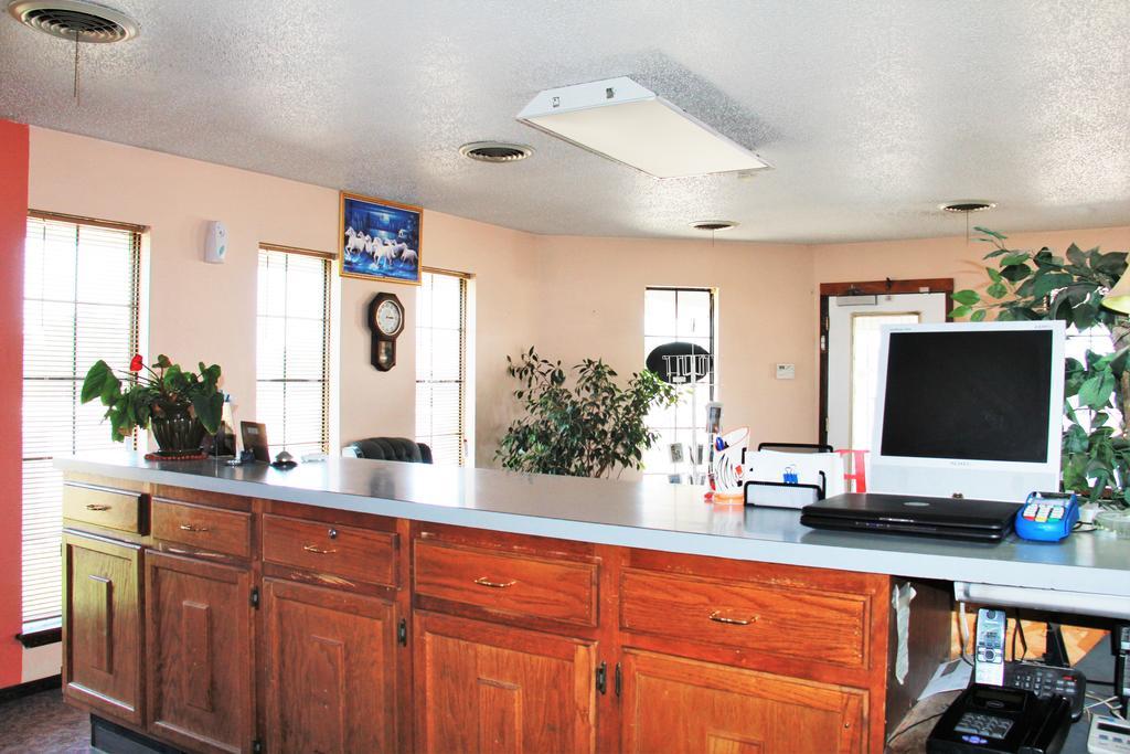 Lodge Usa Motel Guymon ภายนอก รูปภาพ