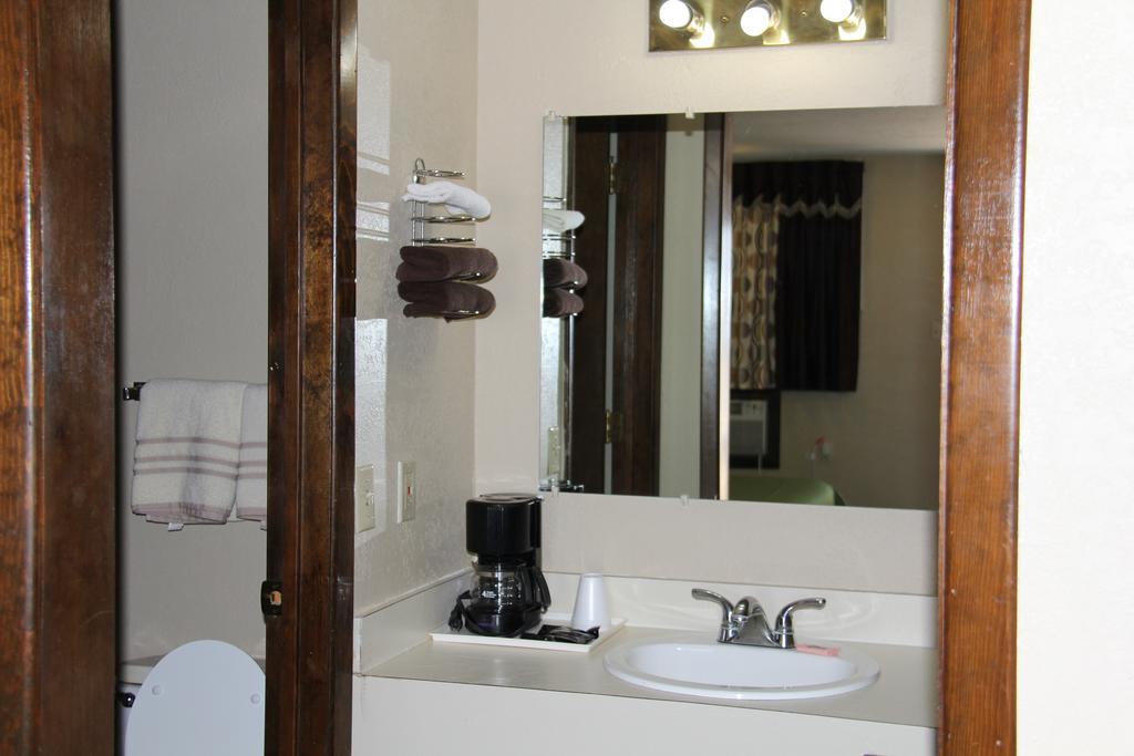 Lodge Usa Motel Guymon ภายนอก รูปภาพ